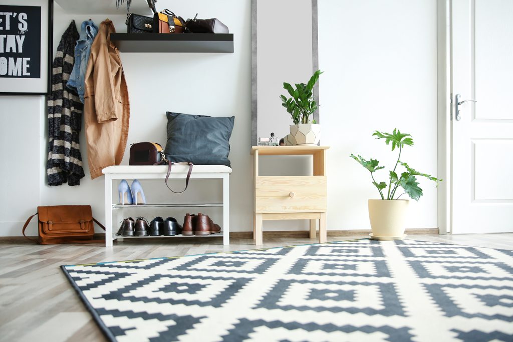 Slitstarka hallmöbler