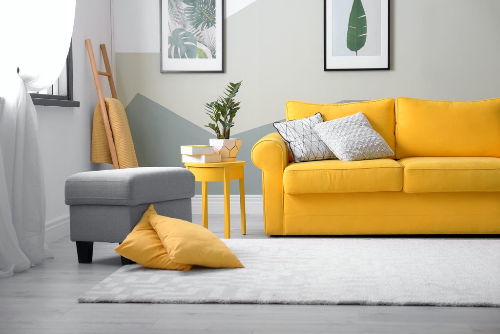 Tillbehör till gul soffa