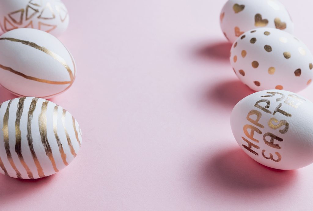 Moderna ägg med geometrisk design