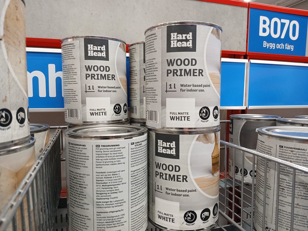 Jula Snickerigrund - Hard Head