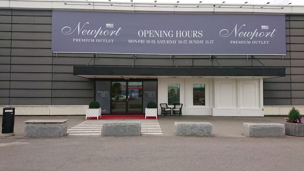 Newport Premium Outlet